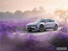 30万可以买什么车？极氪001以豪华猎装之姿重塑价值标杆